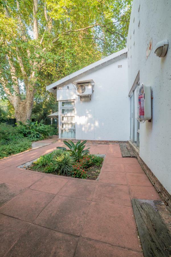 Garden Place Guest Houses Johannesburg Luaran gambar